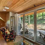 Secluded Romantic - Hot Tub & Barrel Sauna * Temenica