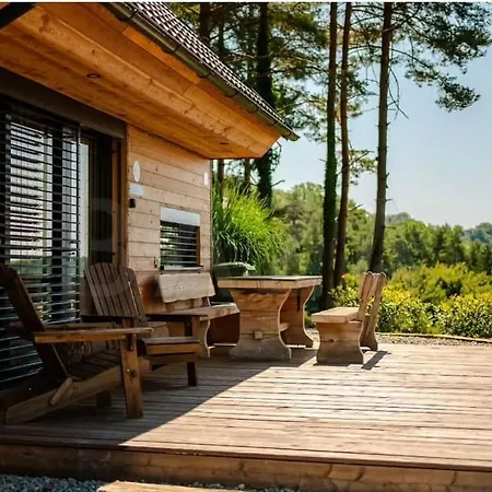 Venkovský dům Secluded Romantic - Hot Tub & Barrel Sauna Temenica