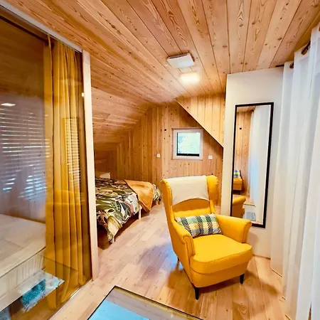 Secluded Romantic - Hot Tub & Barrel Sauna *