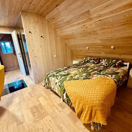 Secluded Romantic - Hot Tub & Barrel Sauna בית כפרי