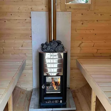 Secluded Romantic - Hot Tub & Barrel Sauna בית כפרי
